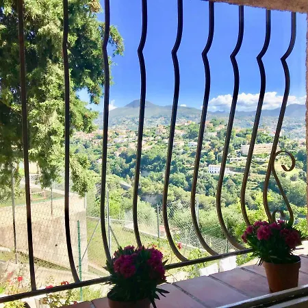 L'alivu Apartment *